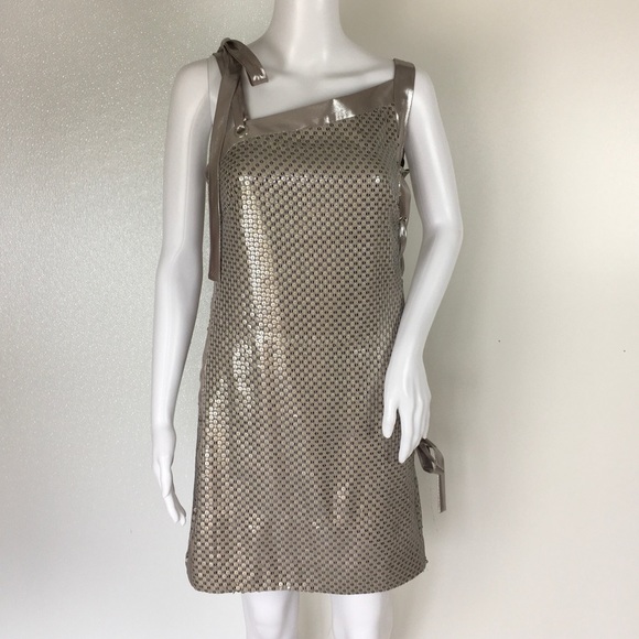 Karen millen woman dress size 6